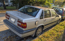 Load image into Gallery viewer, Volvo 850 1994 T5 silver parts car, contact me for parts