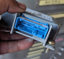 Load image into Gallery viewer, Airbag SRS module for Volvo 850 PN: 9148797, 9148495

