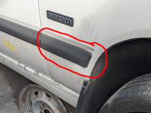 Load image into Gallery viewer, Side molding trim, door and fender for Volvo 850, from 1994 to 1997
