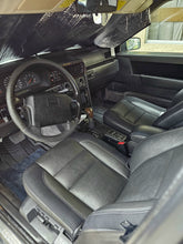Load image into Gallery viewer, 1995 Volvo T-5R sedan, black. Pepper
