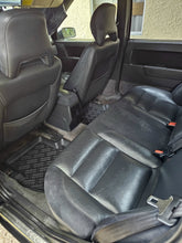 Load image into Gallery viewer, 1995 Volvo T-5R sedan, black. Pepper
